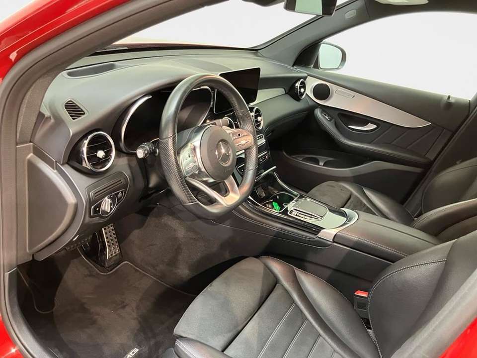 Mercedes-Benz GLC 220 - Imagem 7