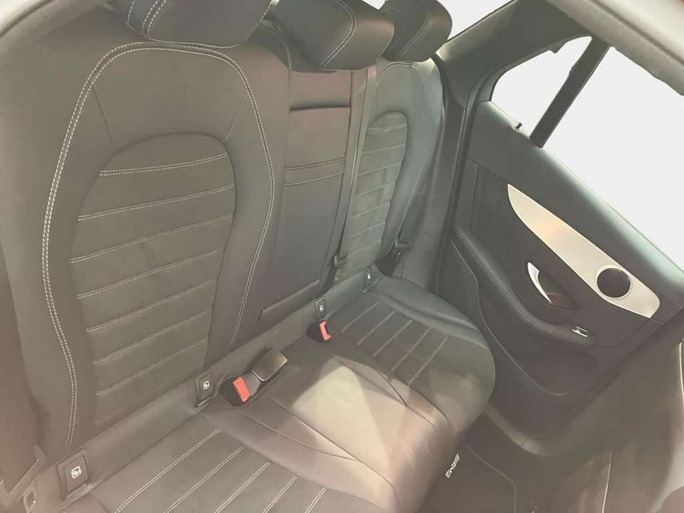 Mercedes-Benz GLC 220 - Imagem 12