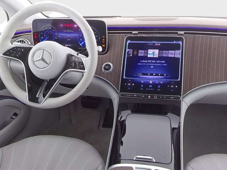 Mercedes-Benz EQS - Imagem 4