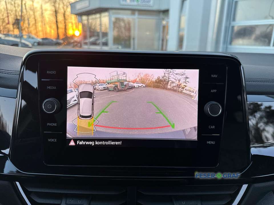 Volkswagen T-Roc - Imagem 11