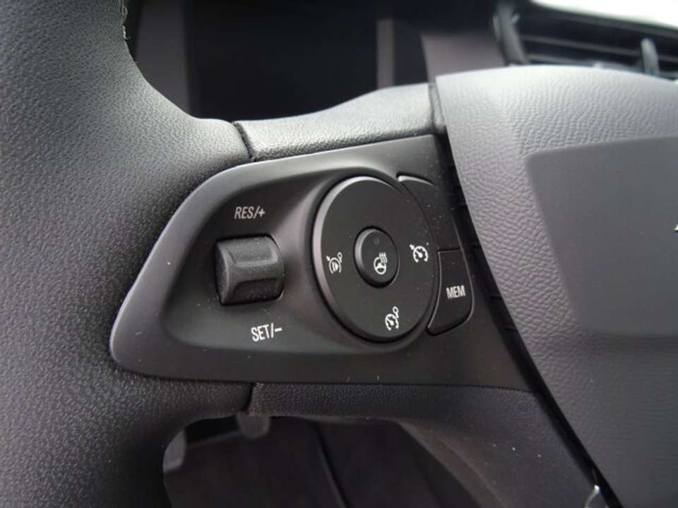 Opel Corsa - Imagem 11