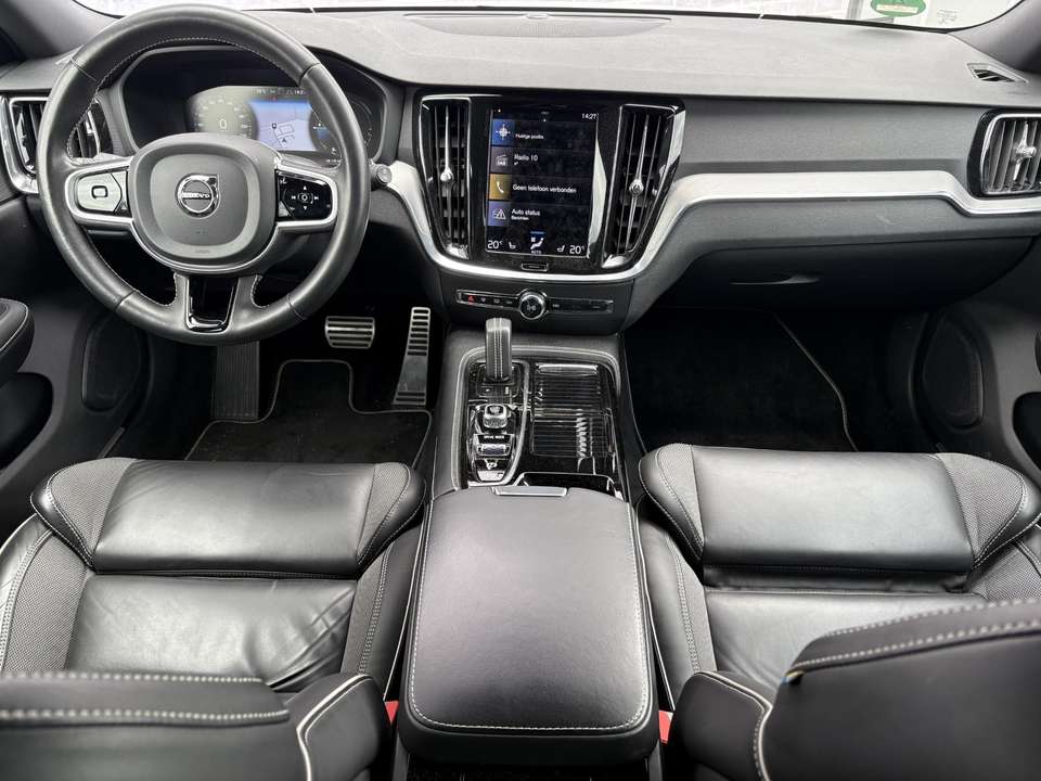 Volvo V60 - Imagem 2