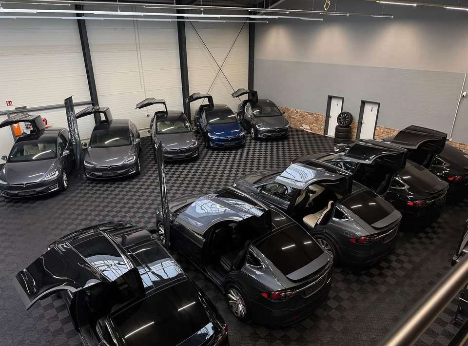 Tesla Model S - Imagem 5