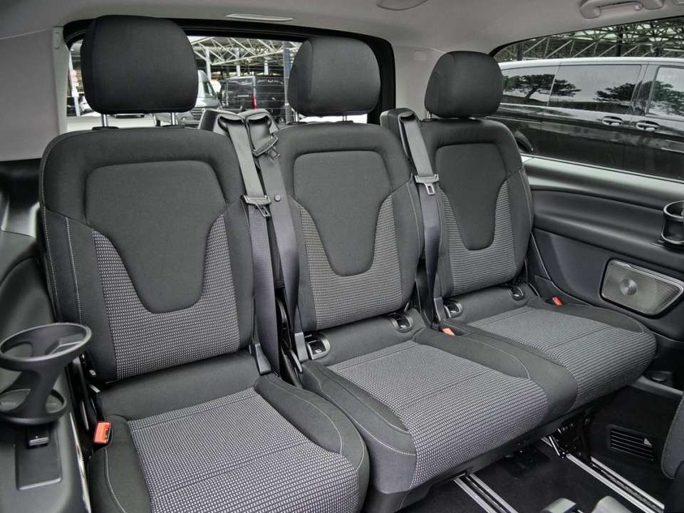 Mercedes-Benz V 300 - Imagem 11