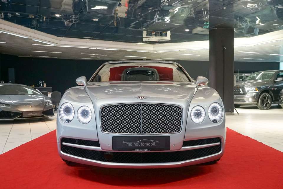 Bentley Flying Spur - Imagem 2
