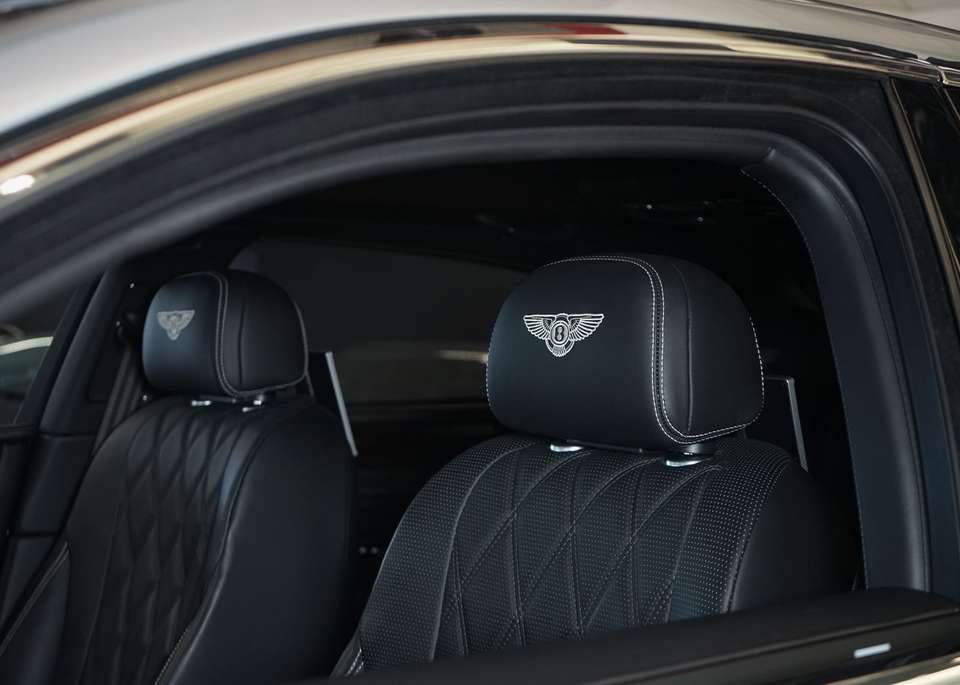 Bentley Flying Spur - Imagem 19
