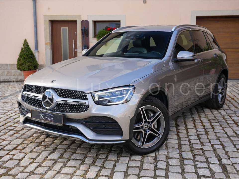Mercedes-Benz GLC 300 - Imagem 1