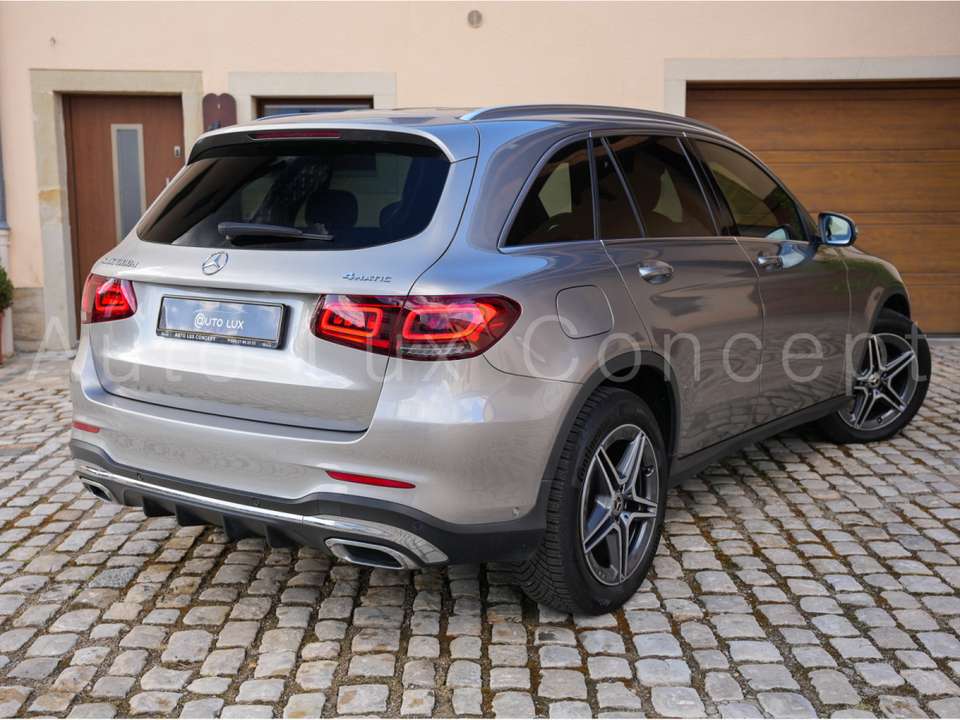 Mercedes-Benz GLC 300 - Imagem 3