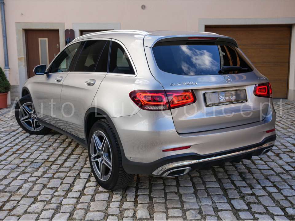 Mercedes-Benz GLC 300 - Imagem 4