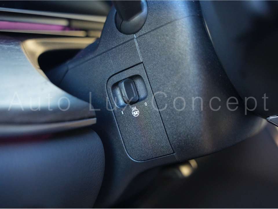 Mercedes-Benz V 300 - Imagem 12