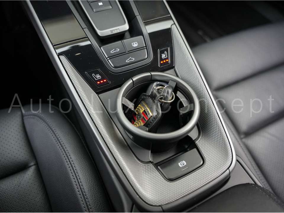 Porsche 992 - Imagem 15