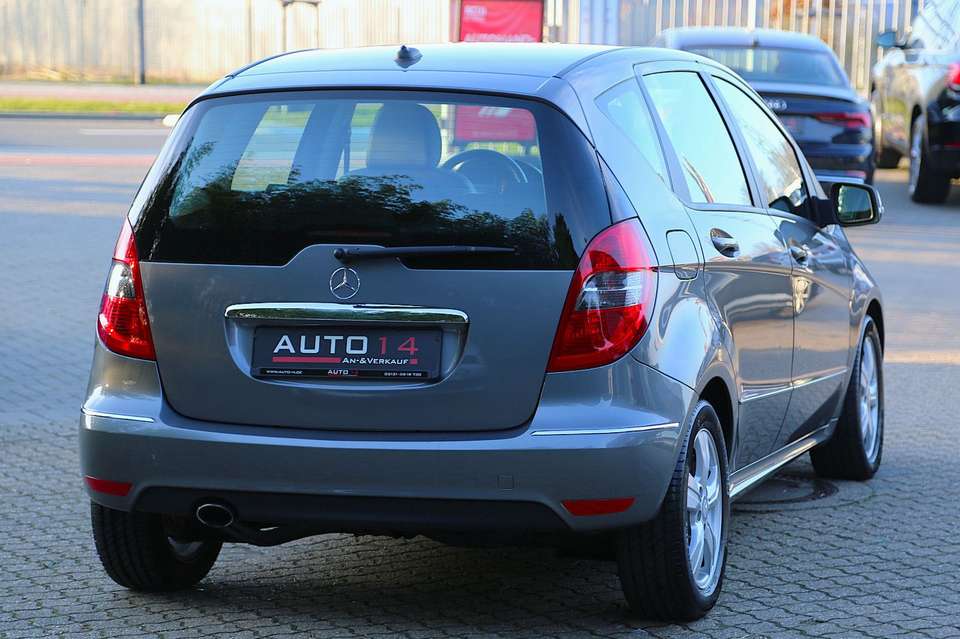 Mercedes-Benz A 160 - Imagem 13