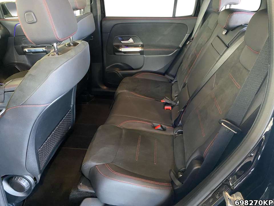 Mercedes-Benz GLB 200 - Imagem 11