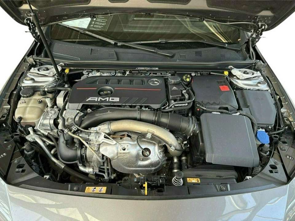 Mercedes-Benz CLA 35 AMG - Imagem 10