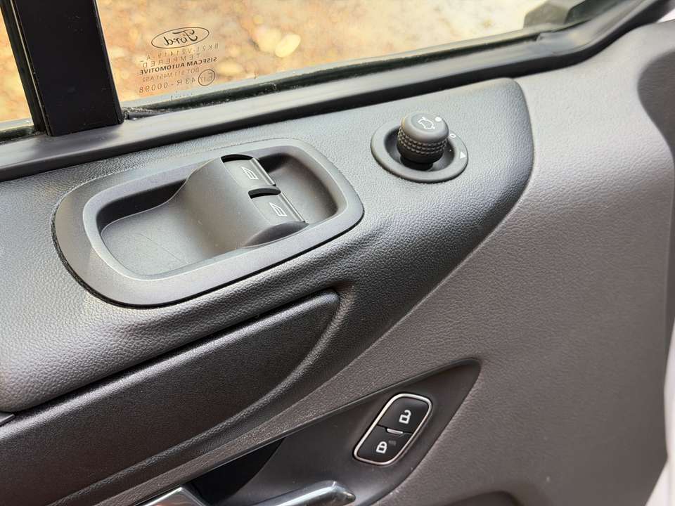 Ford Transit Custom - Imagem 7