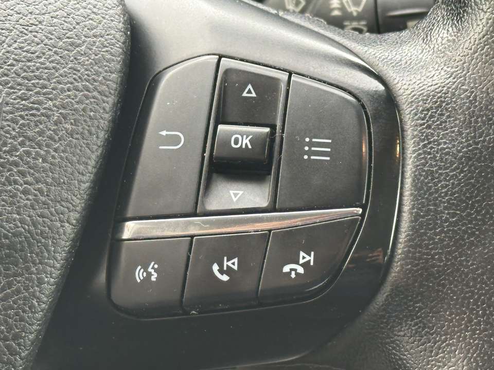 Ford Transit - Imagem 11