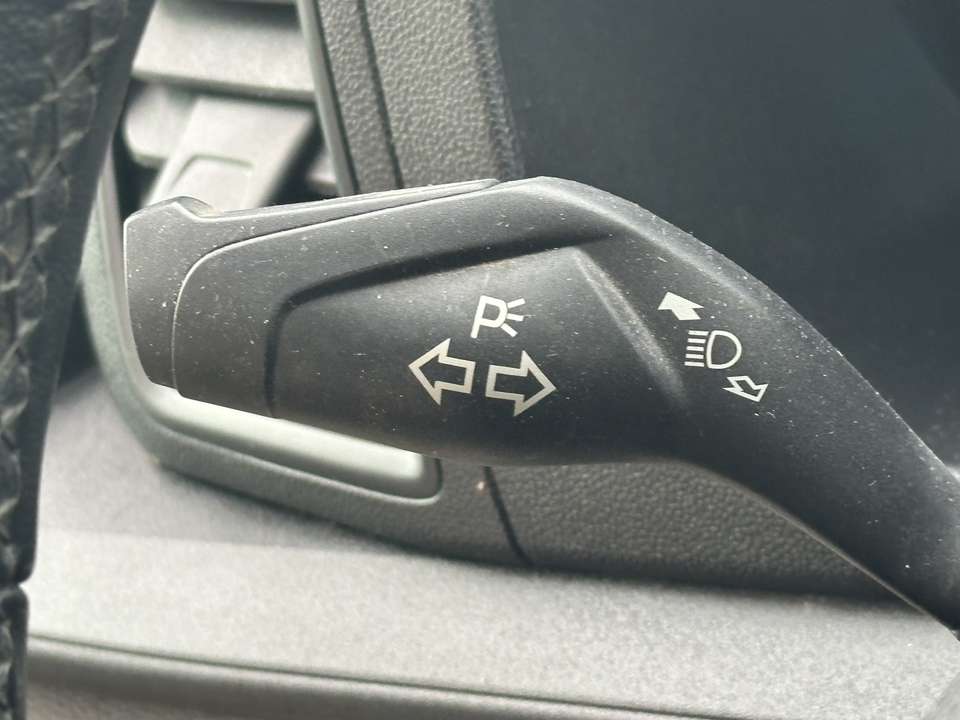 Ford Transit - Imagem 12