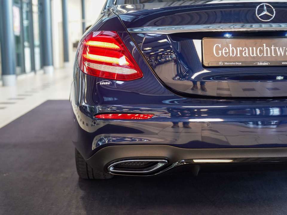 Mercedes-Benz E 220 - Imagem 7