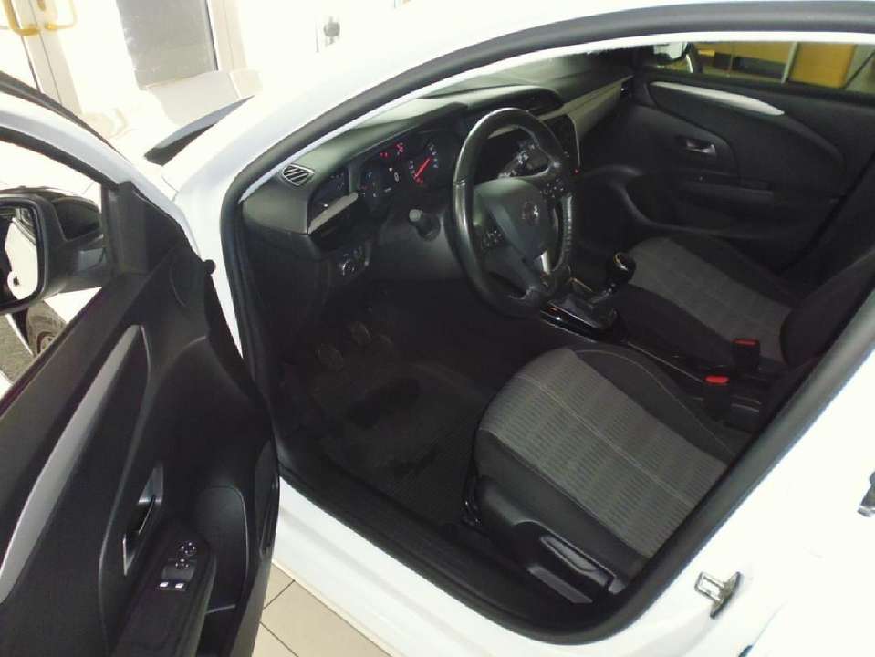 Opel Corsa - Imagem 9