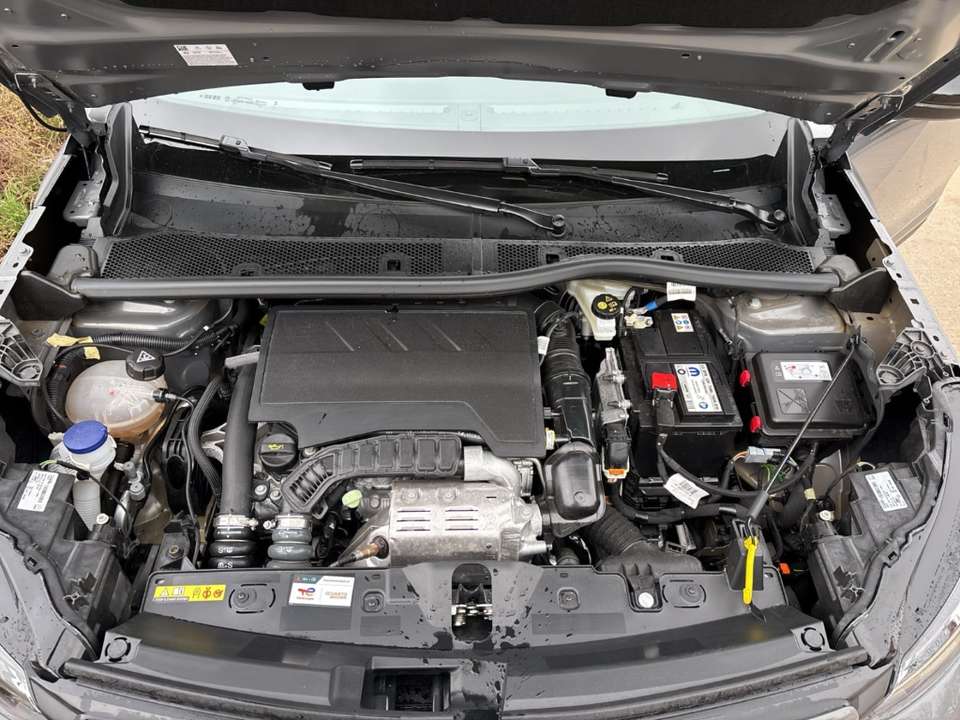 Peugeot 2008 - Imagem 14