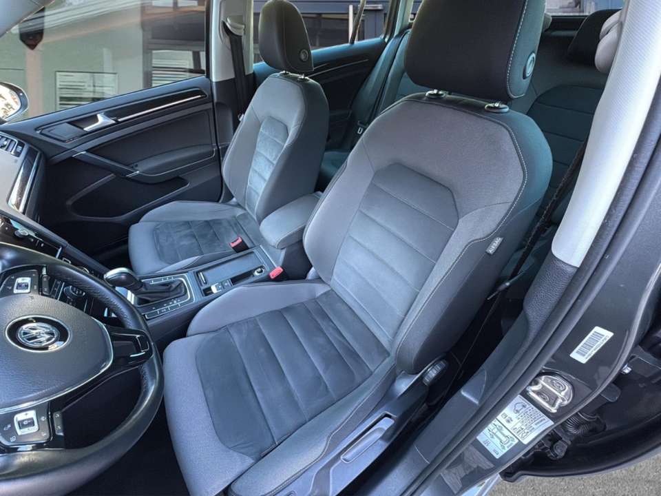 Volkswagen Golf - Imagem 7