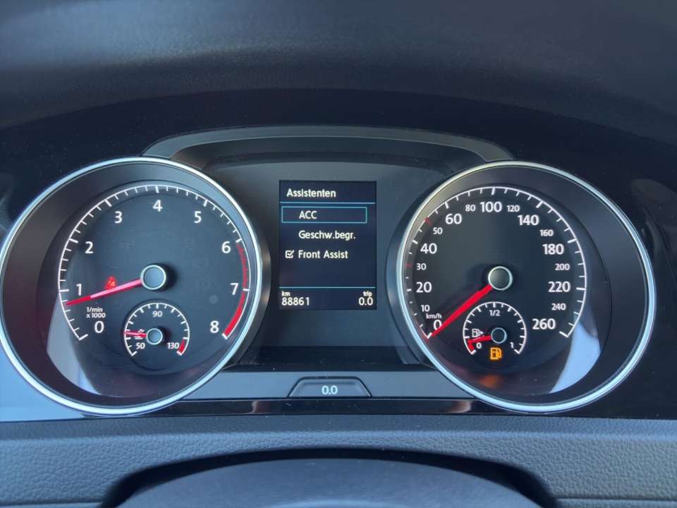 Volkswagen Golf - Imagem 10