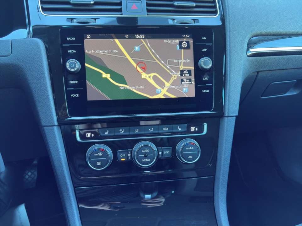 Volkswagen Golf - Imagem 11