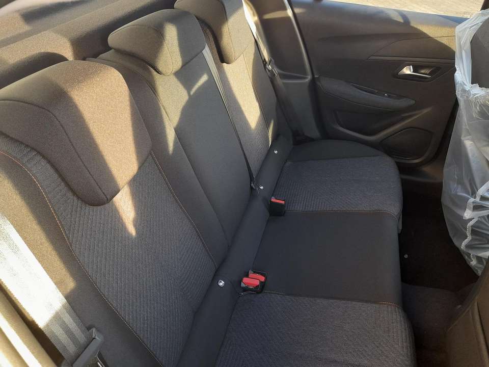 Peugeot 208 - Imagem 8