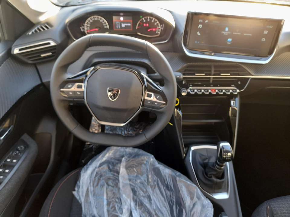 Peugeot 208 - Imagem 10