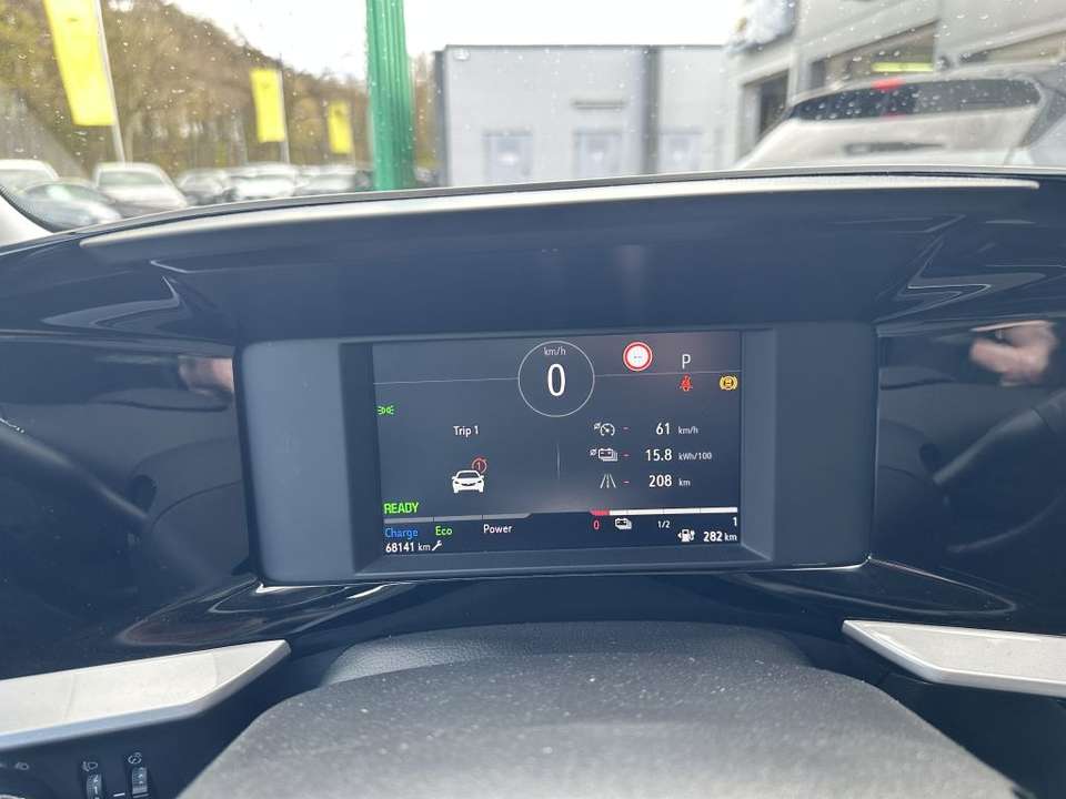 Opel Mokka-E - Imagem 14