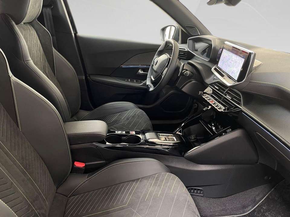 Peugeot 2008 - Imagem 11