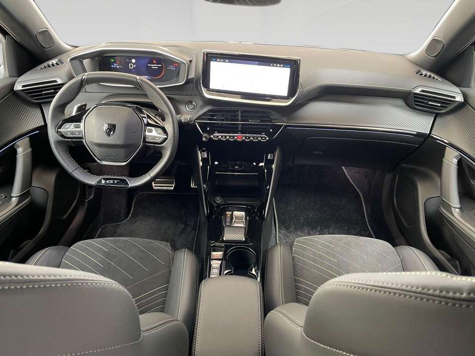 Peugeot 2008 - Imagem 13