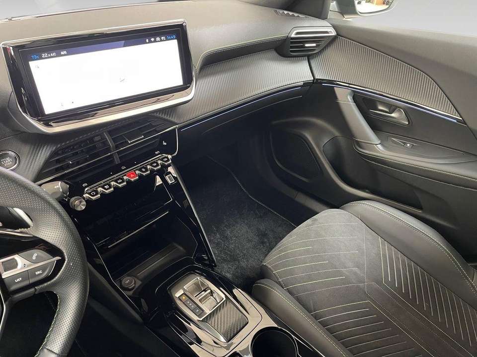 Peugeot 2008 - Imagem 15