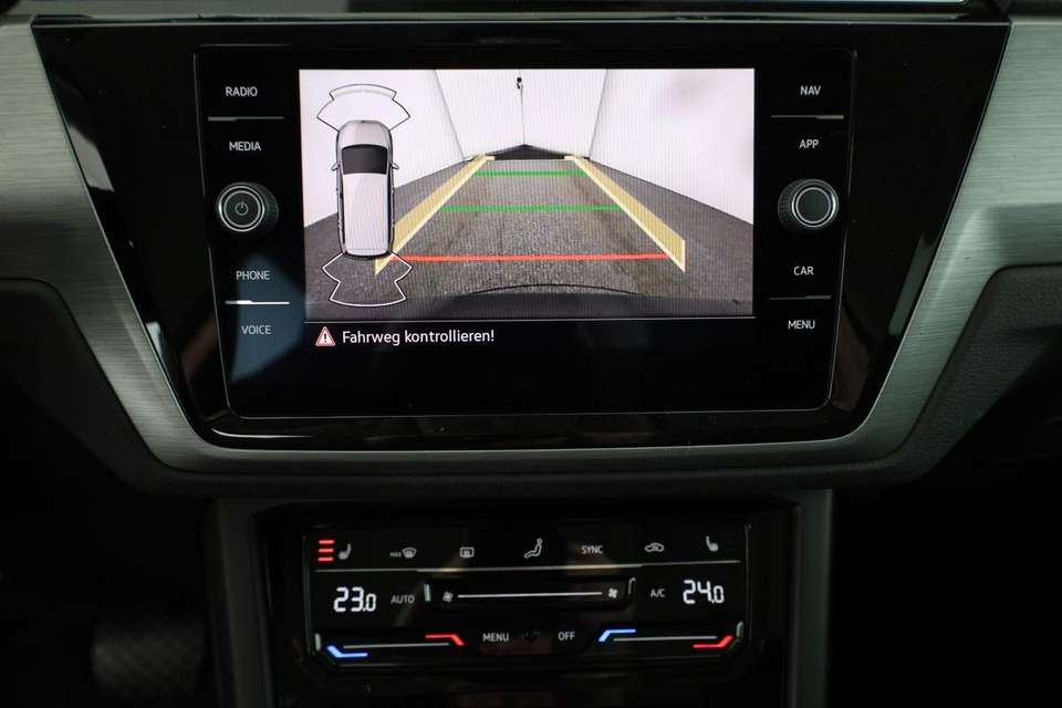 Volkswagen Touran - Imagem 8