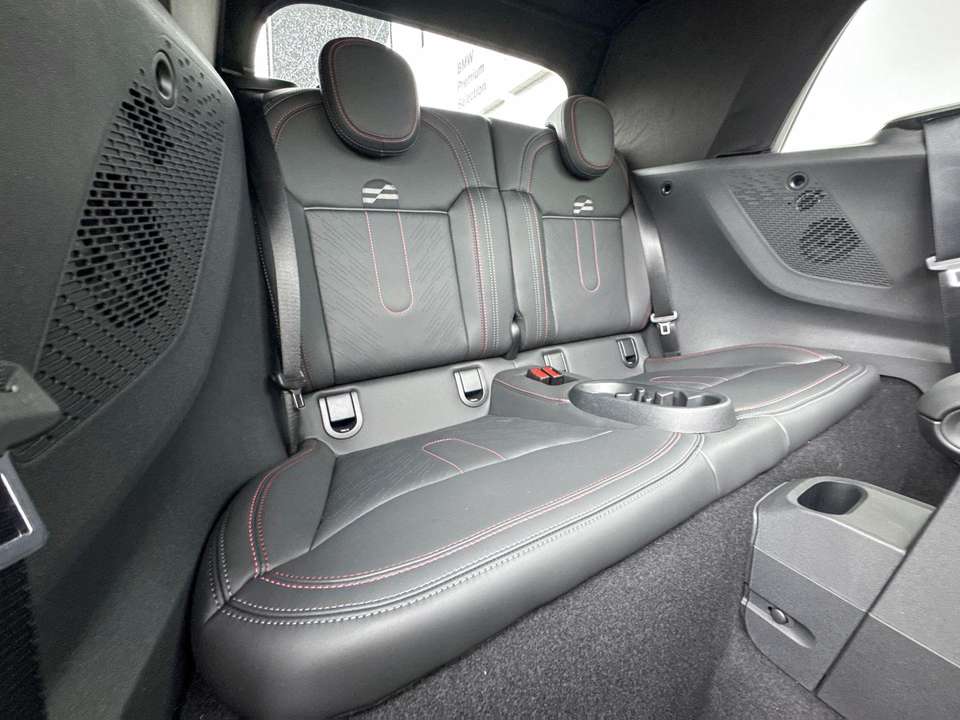 MINI Cooper C Cabrio - Imagem 7