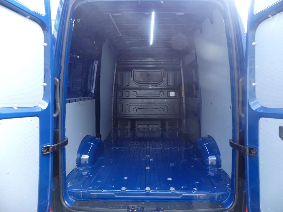 Volkswagen Crafter - Imagem 11