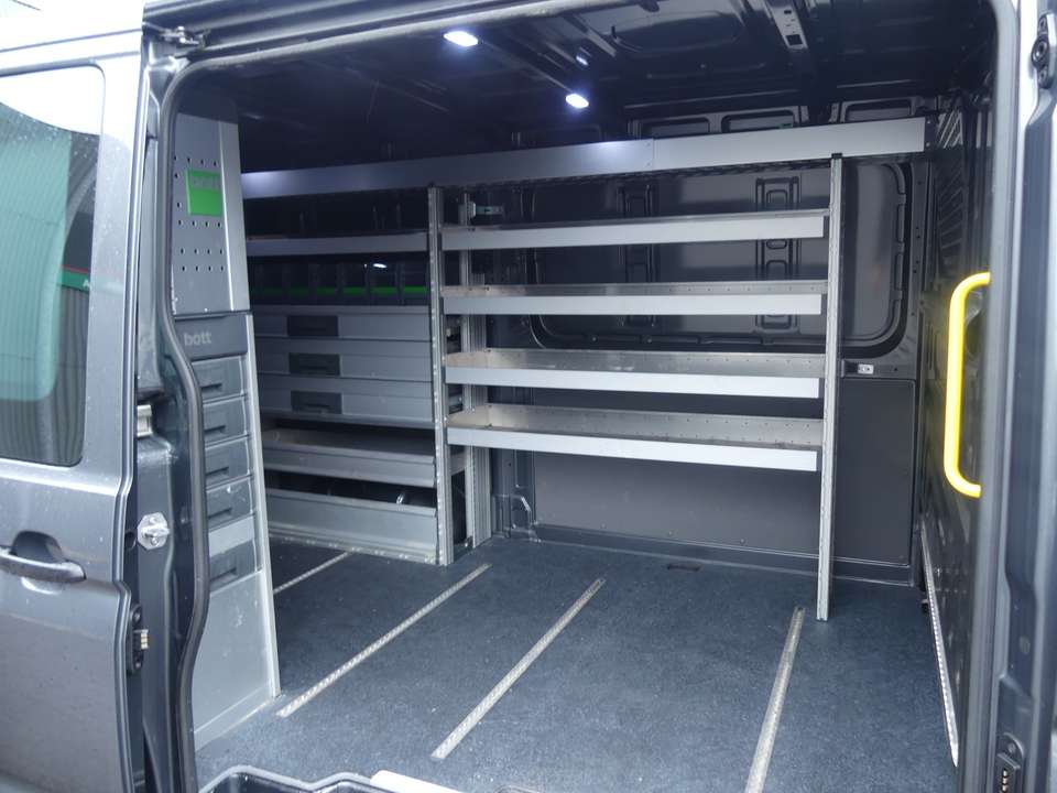 Volkswagen Crafter - Imagem 14