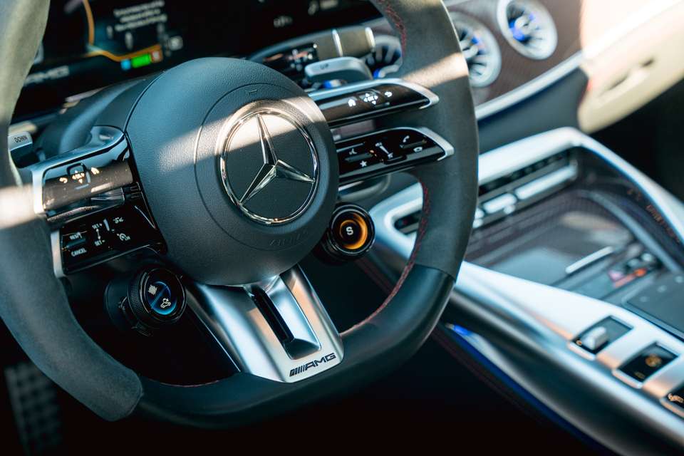 Mercedes-Benz AMG GT - Imagem 5