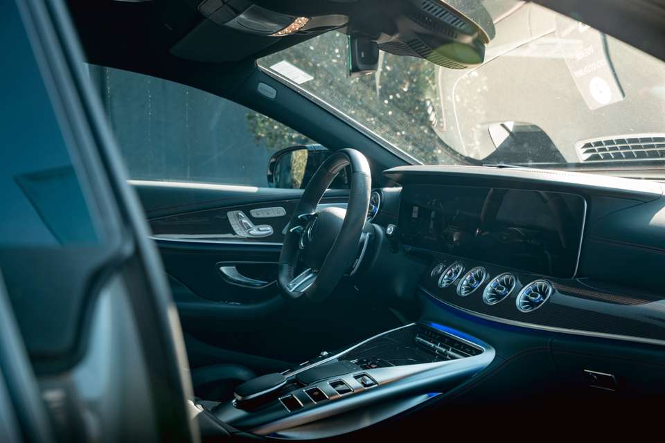 Mercedes-Benz AMG GT - Imagem 10