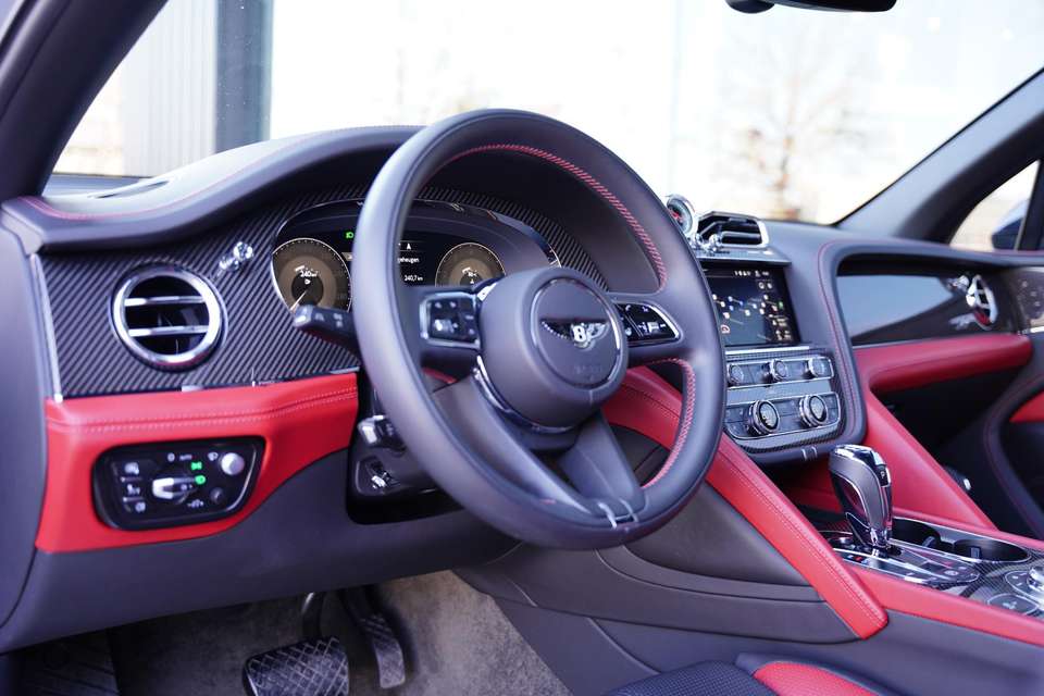 Bentley Bentayga - Imagem 4