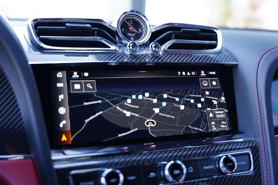 Bentley Bentayga - Imagem 9