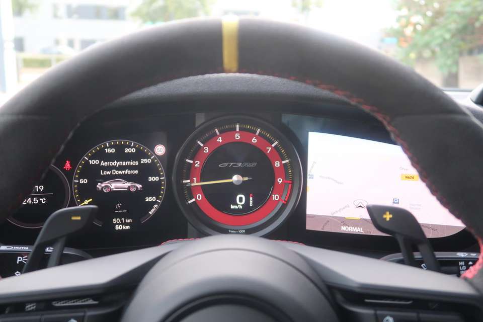 Porsche 992 - Imagem 9