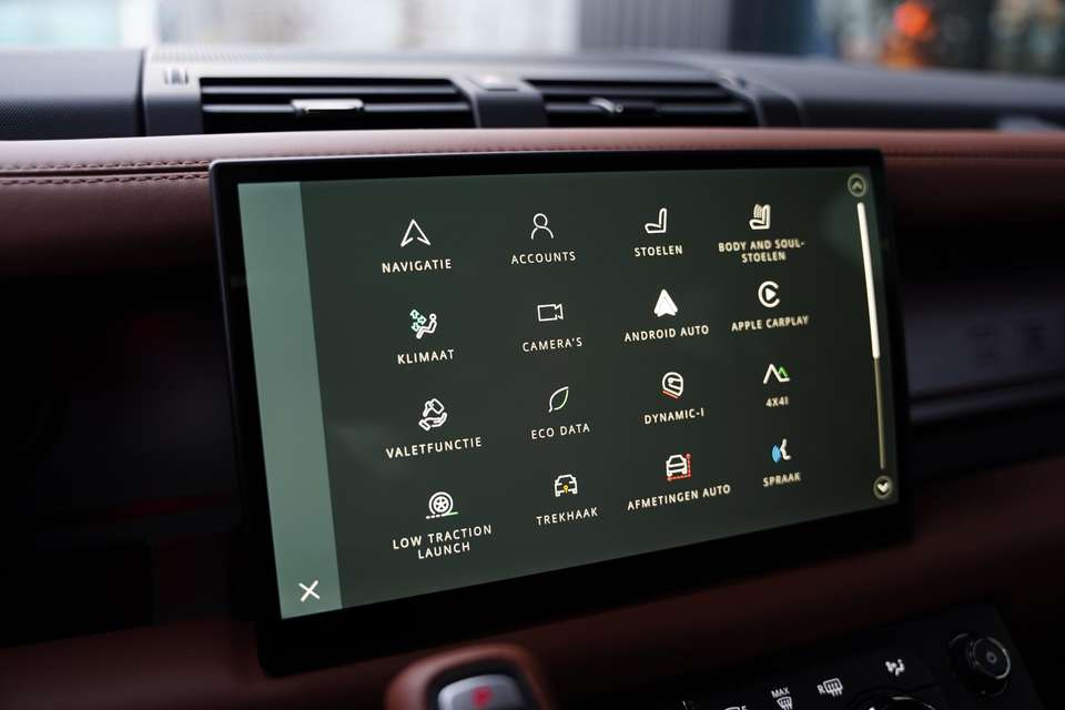 Land Rover Defender - Imagem 13