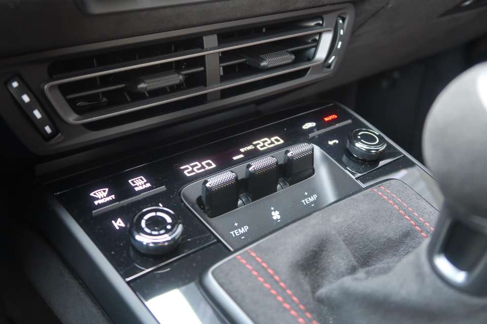 Porsche 992 - Imagem 13