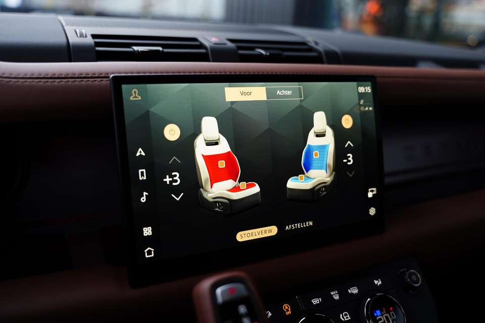 Land Rover Defender - Imagem 15