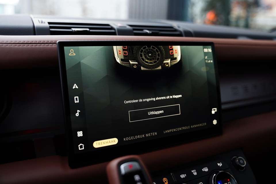 Land Rover Defender - Imagem 17