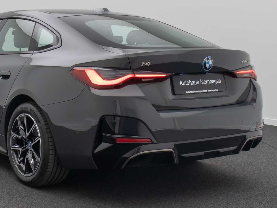 BMW i4 - Imagem 14