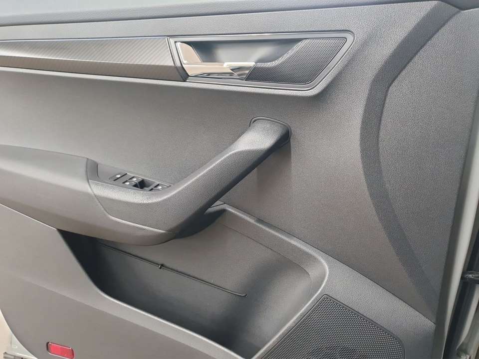 Skoda Karoq - Imagem 12