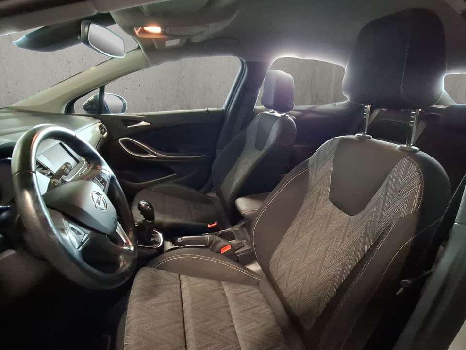 Opel Astra - Imagem 9