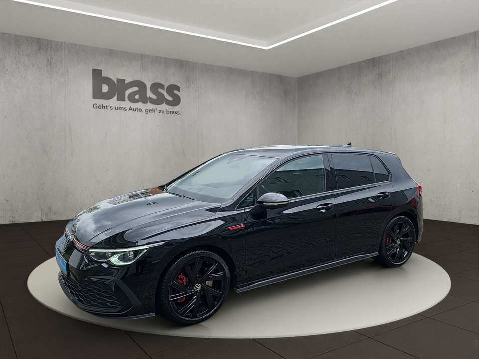 Volkswagen Golf GTI - Imagem 1